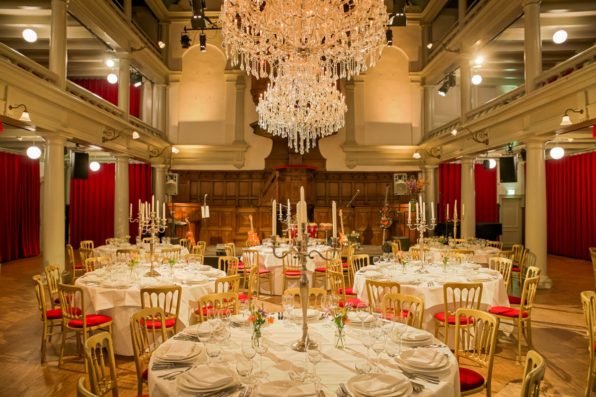 Rode Hoed/opstelling/Feest